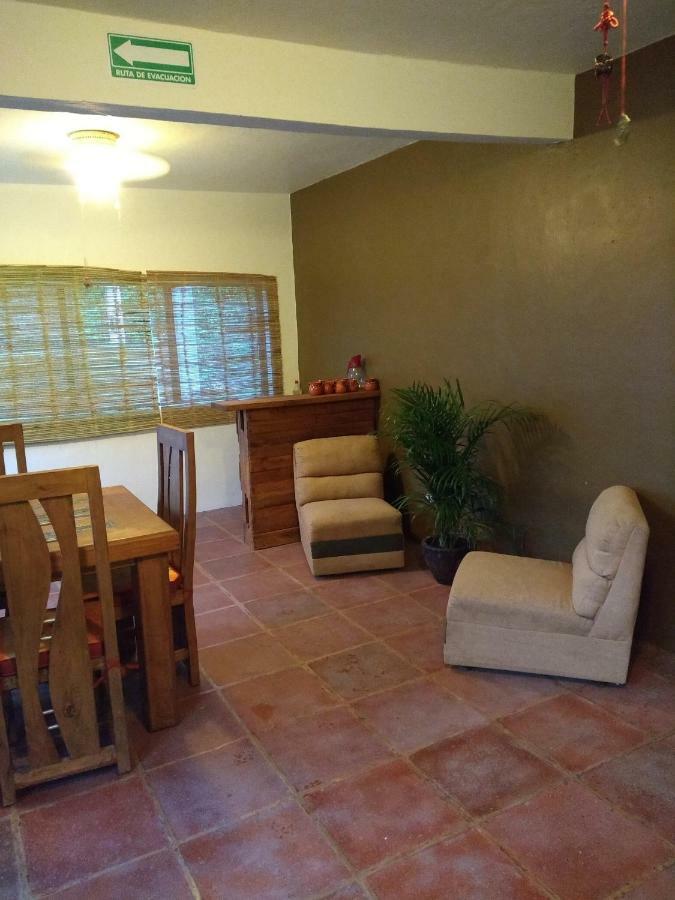 Casa Jade Hotell Tepoztlán Exteriör bild